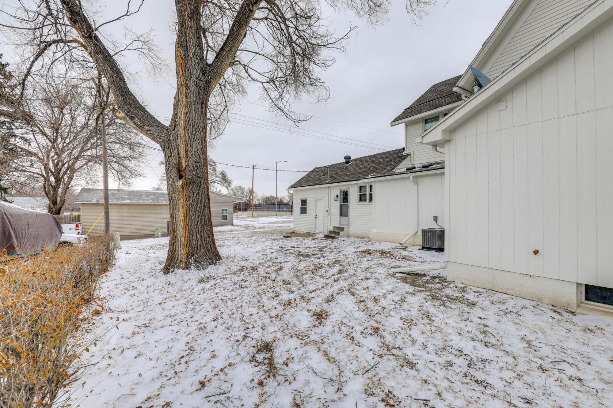 Blair Home With Game Room About 26 Mi To Omaha! 外观 照片